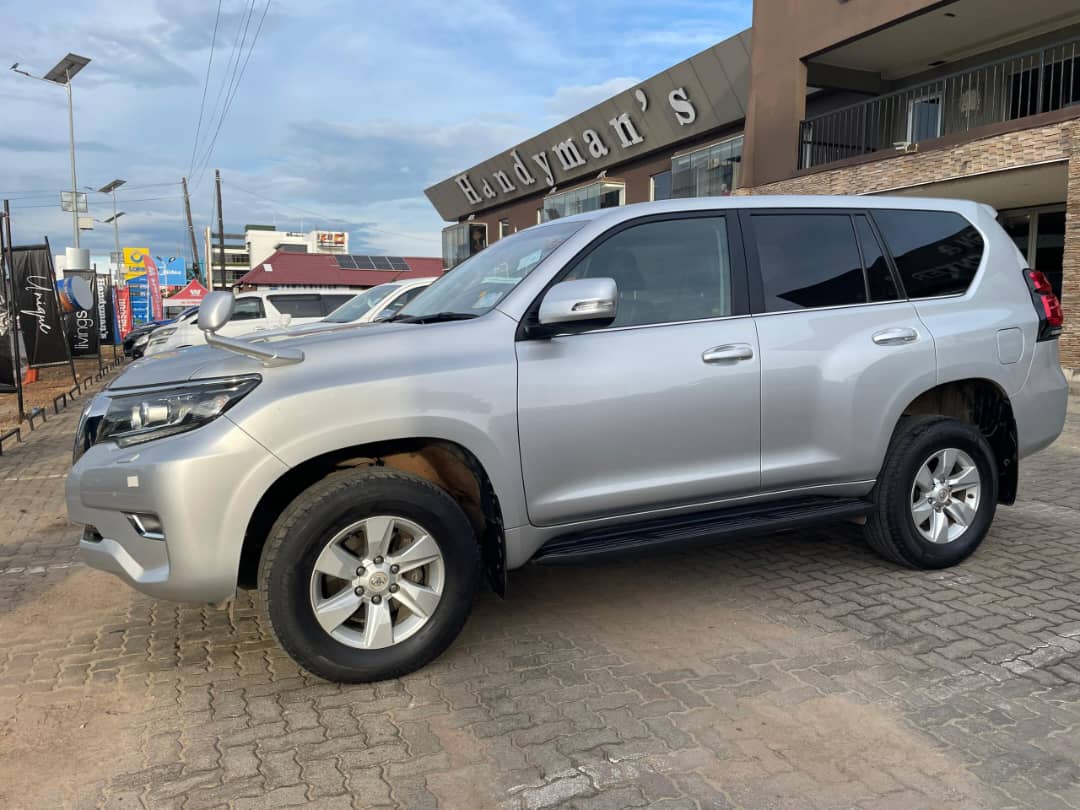 2018 TOYOTA LAND CRUISER PRADO SUV Silver - Rear View
